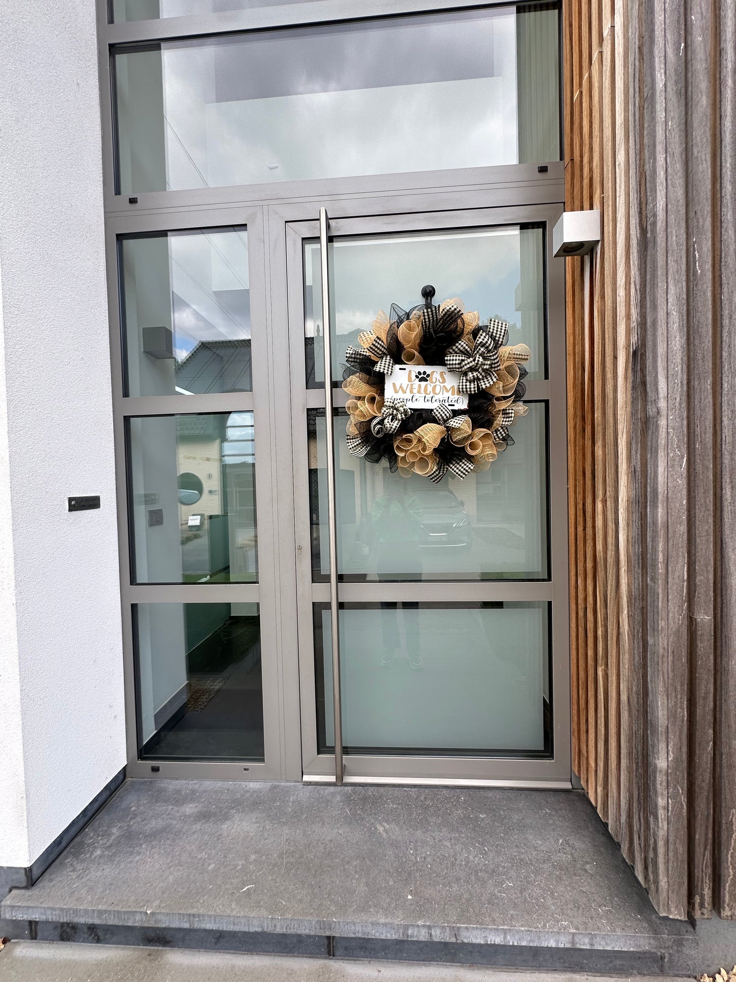 Welkomskrans voor Hondenliefhebbers - Zwart en Goud