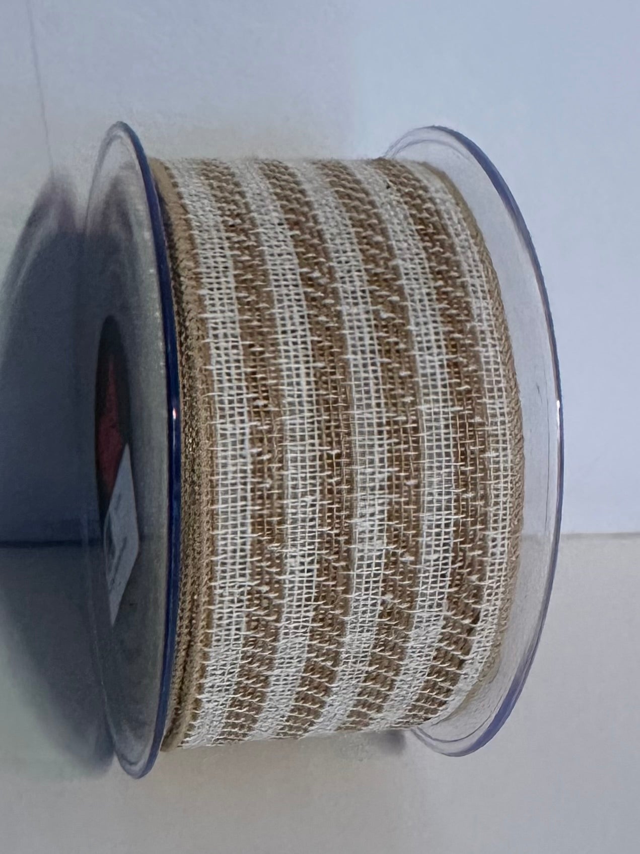 Natuurlijk lint beige en witte strepen